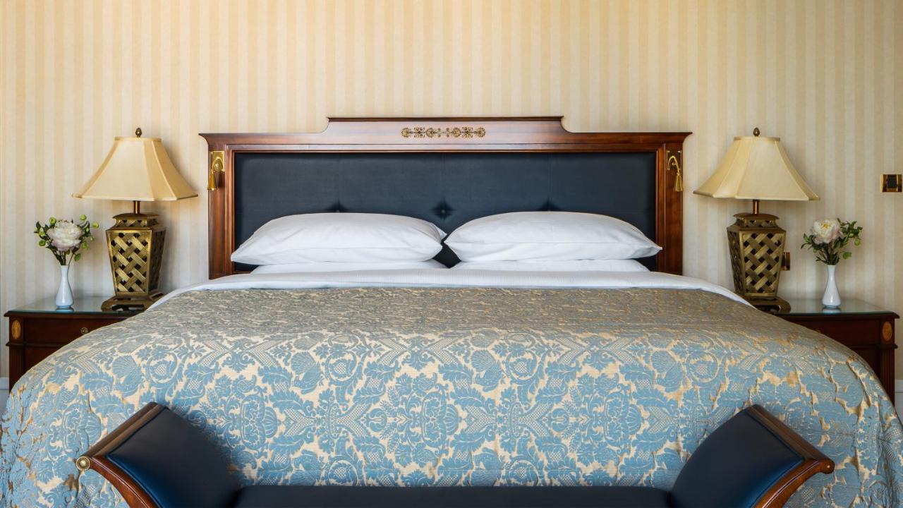 Intercontinental - Kyiv By Ihg Hotel Ngoại thất bức ảnh