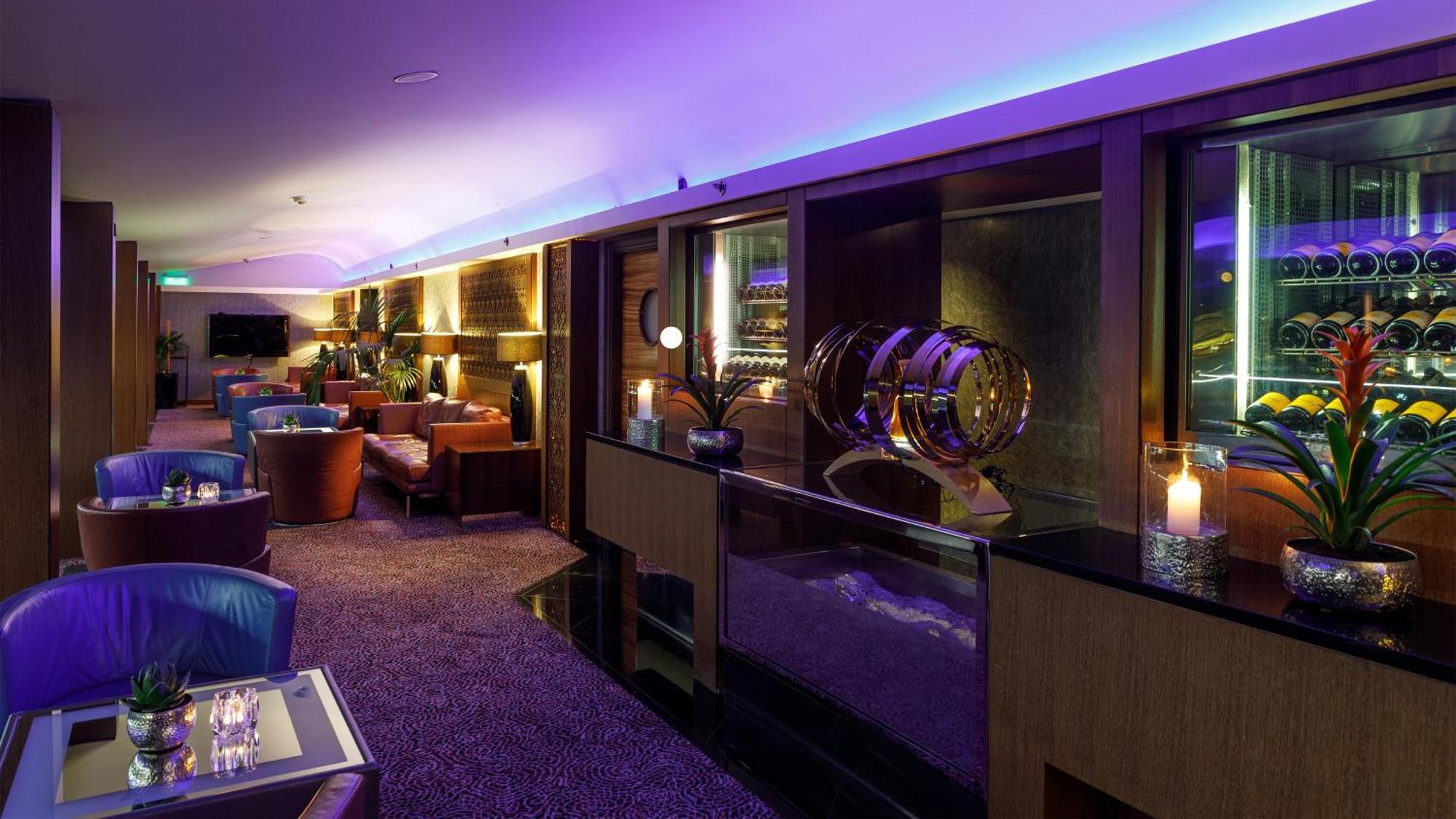 Intercontinental - Kyiv By Ihg Hotel Ngoại thất bức ảnh