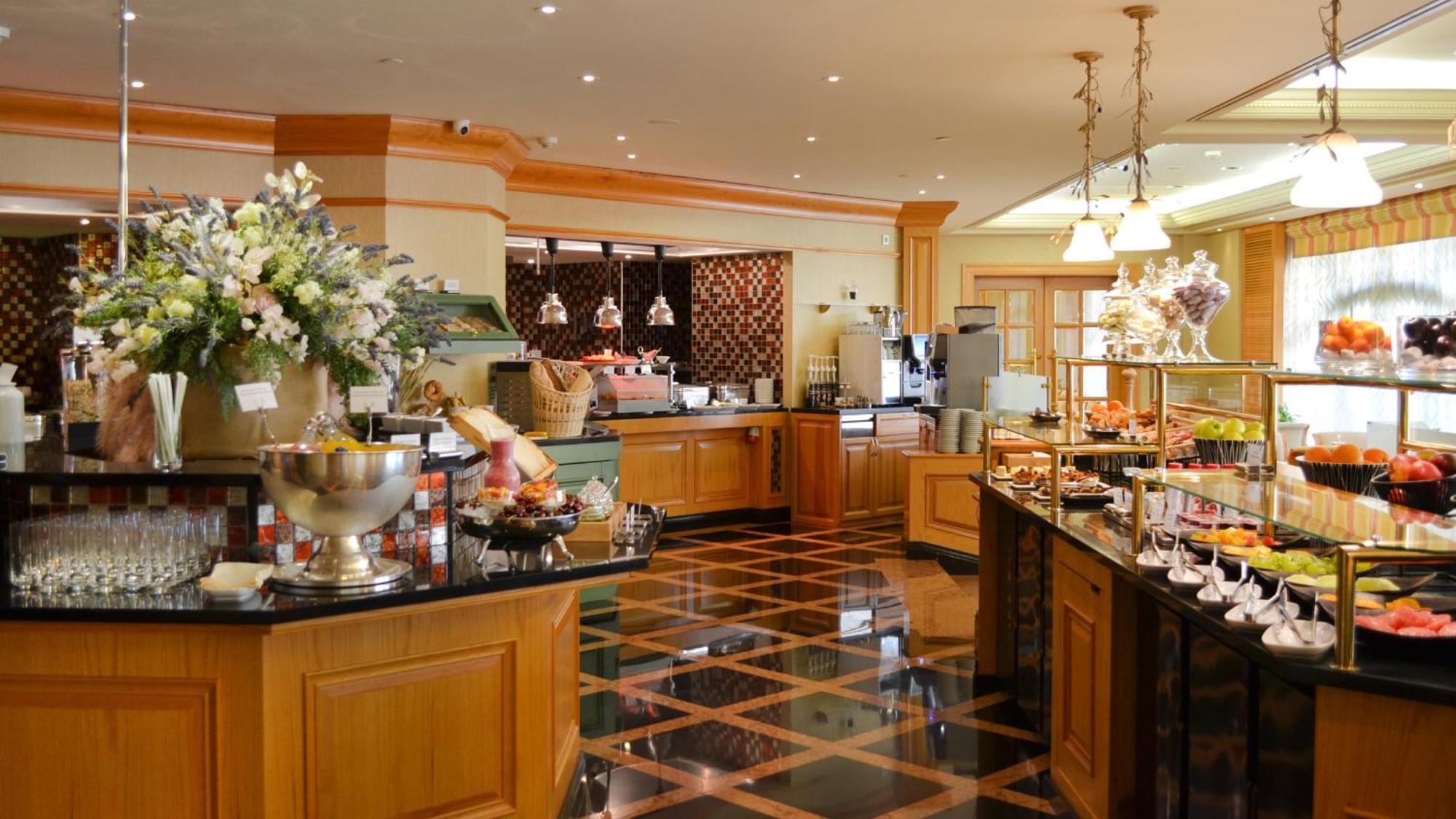 Intercontinental - Kyiv By Ihg Hotel Ngoại thất bức ảnh